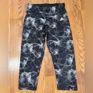 Adidas Women’s Calf Length Black and White Geometric Leggings